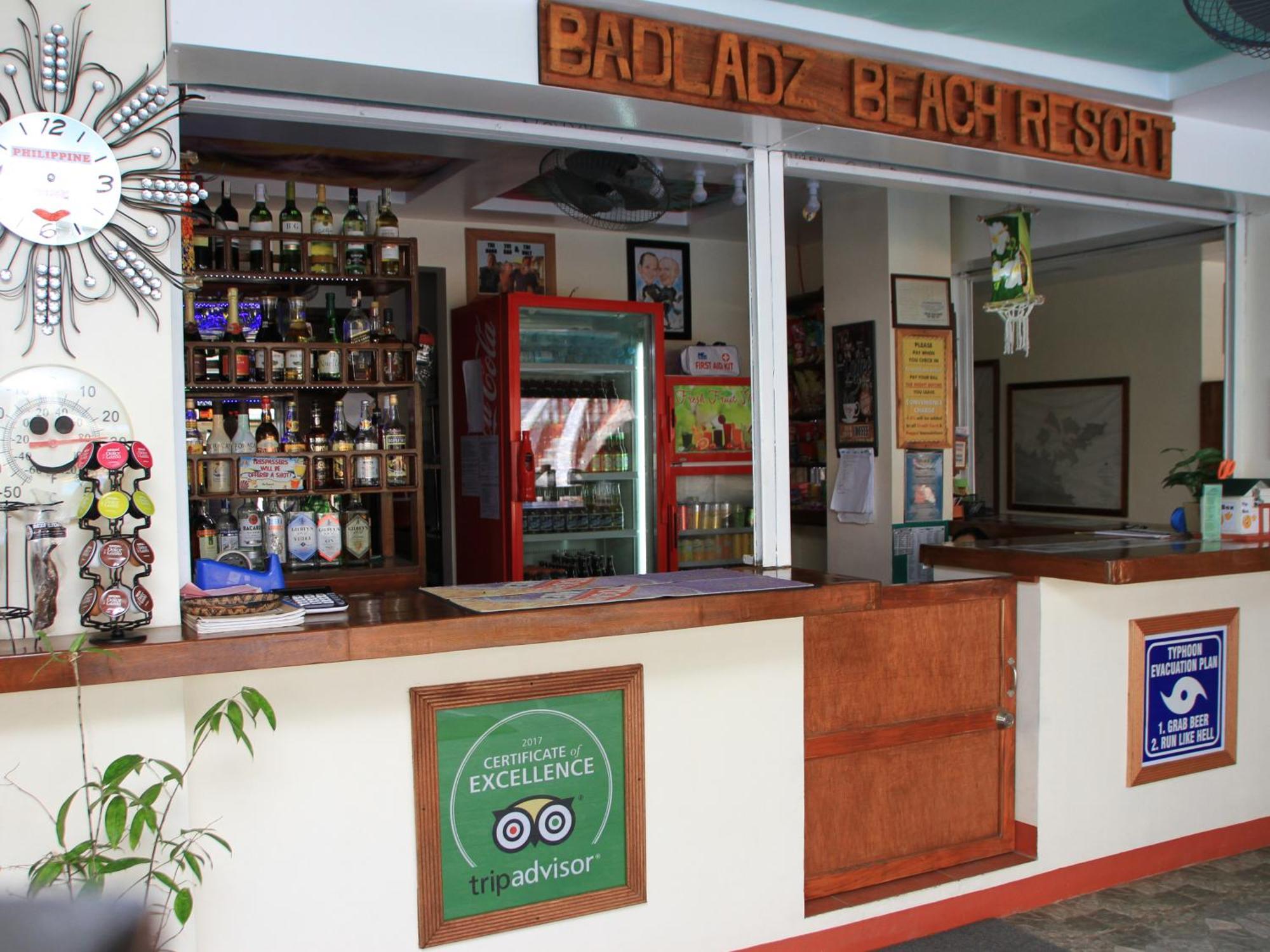 Badladz Beach&Dive Resort Puerto Galera Exterior foto